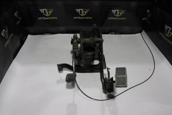 FORD CUSTOM 310 S 100 PS ÇIKMA PARÇA TRANSİT T15 GAZ PEDALI